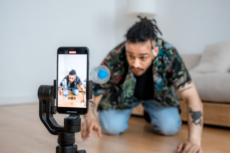 Vídeos curtos: vale a pena apostar em Reels, TikTok e Shorts?